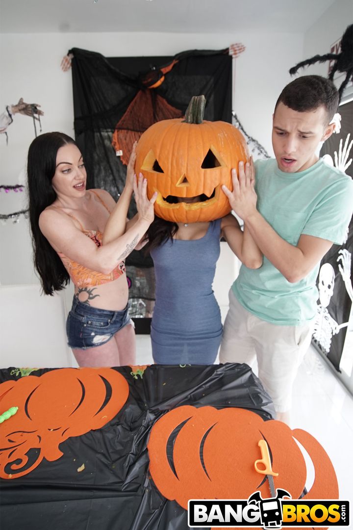 Swalloween Treat