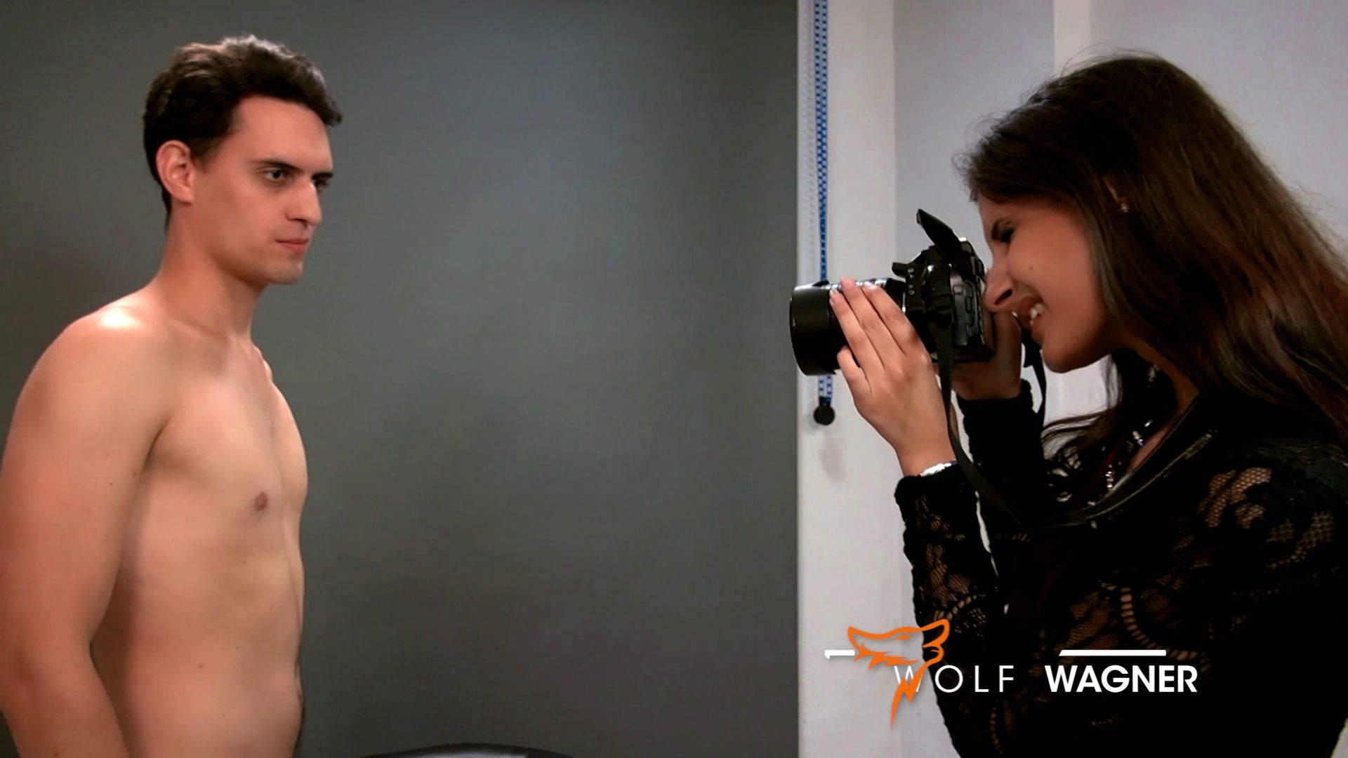 Spontaneous Photo Shoot Turns Into Hot Fuck Session