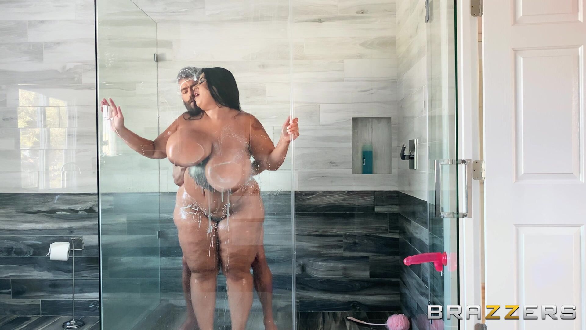 Dildo Showers Bring Big Cocks