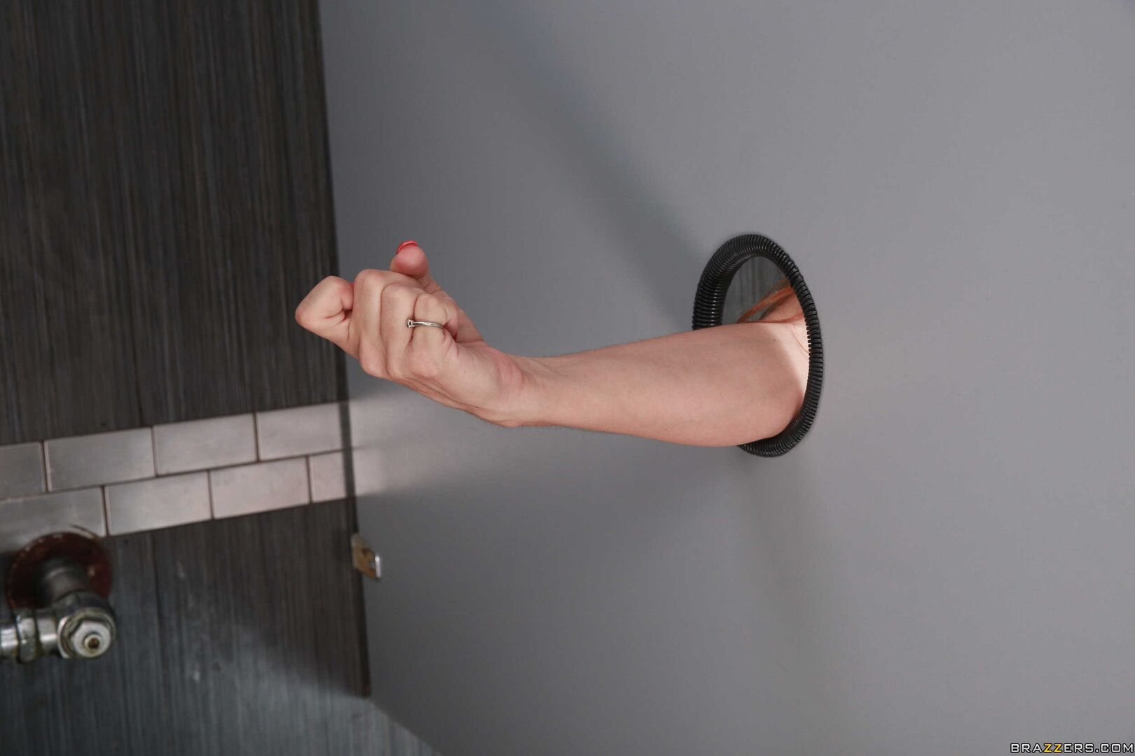 Stepmom's Sweet Glory Hole