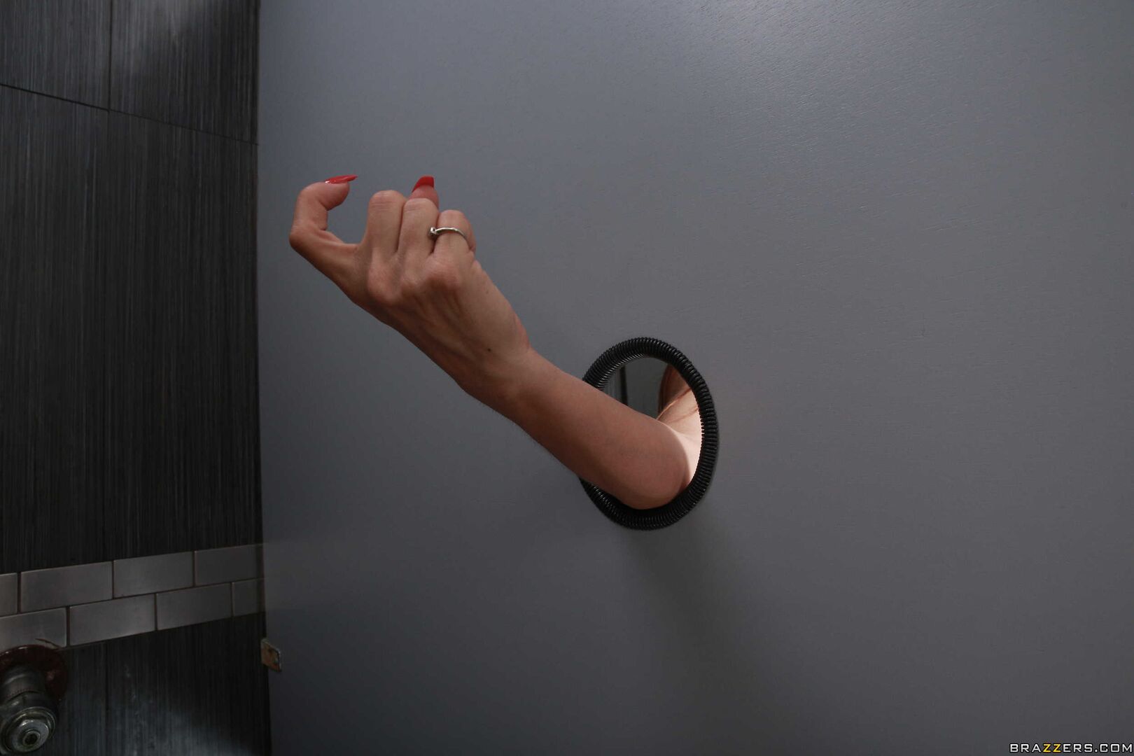 Stepmom's Sweet Glory Hole