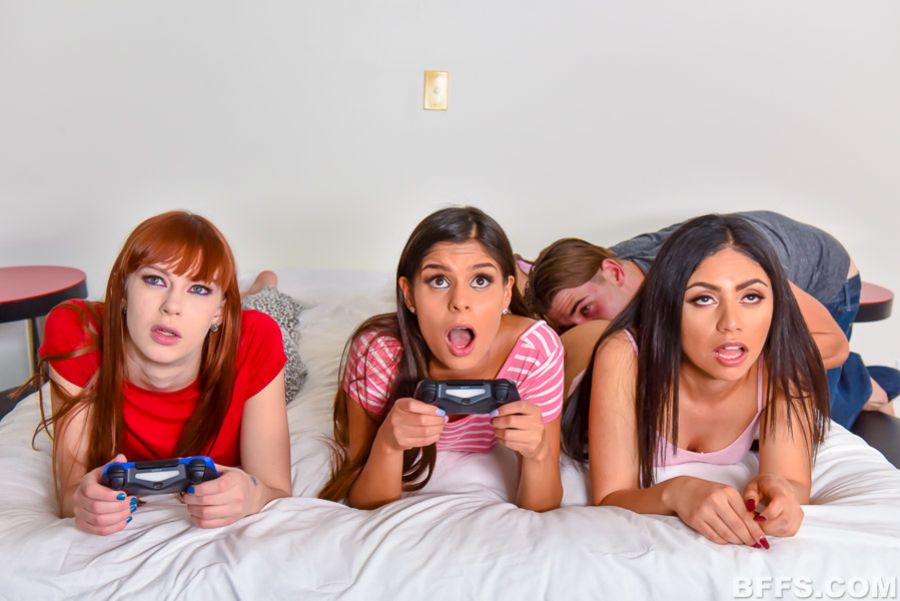 Gamer Girls 2