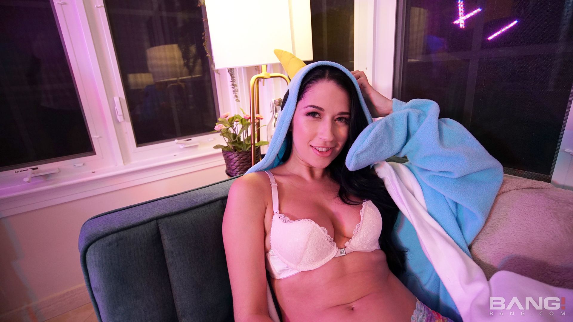 Alex Coal Has An Unlimited Desire For Dick