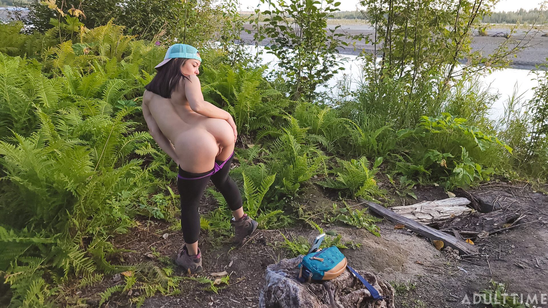 Poly Family Life: Alaska Road Trip - Episode 4