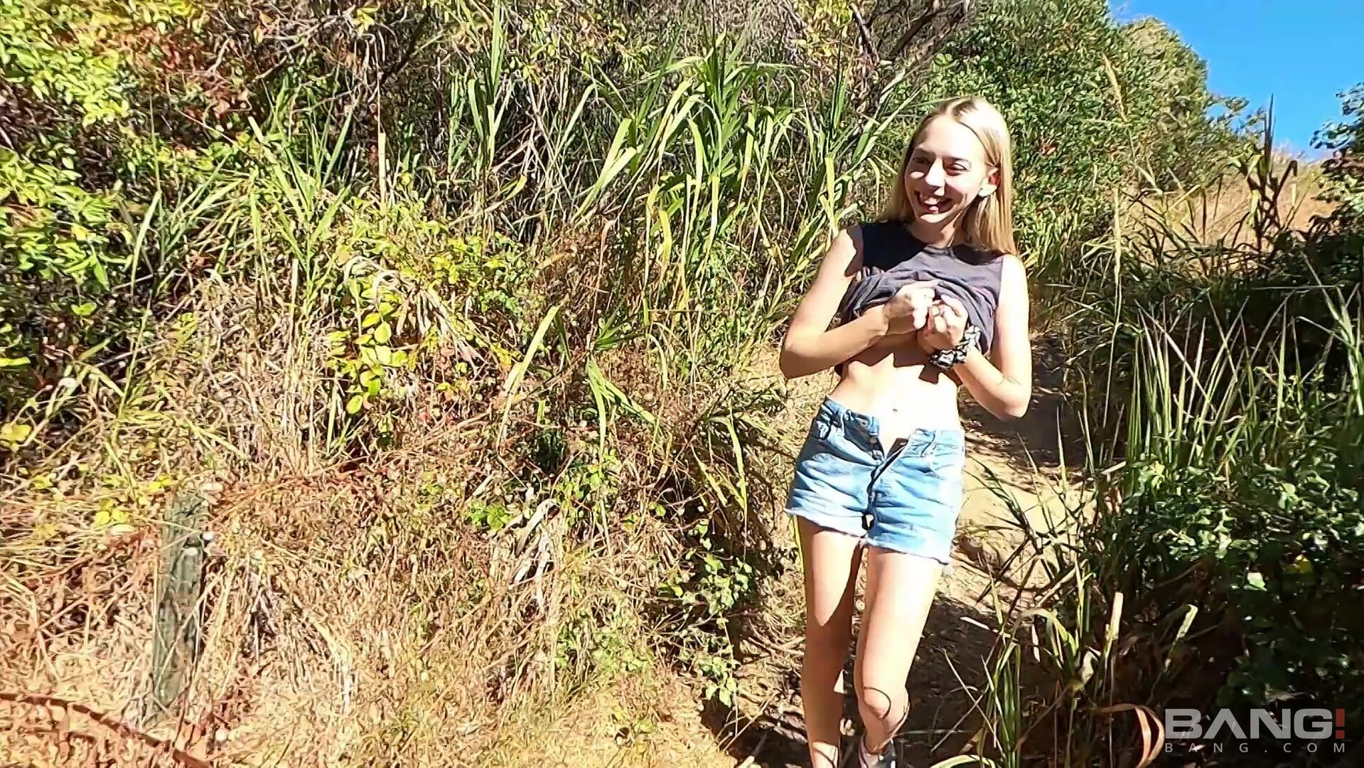 Lily Larimar Is A Fuckable Blondie That Loves To Explore