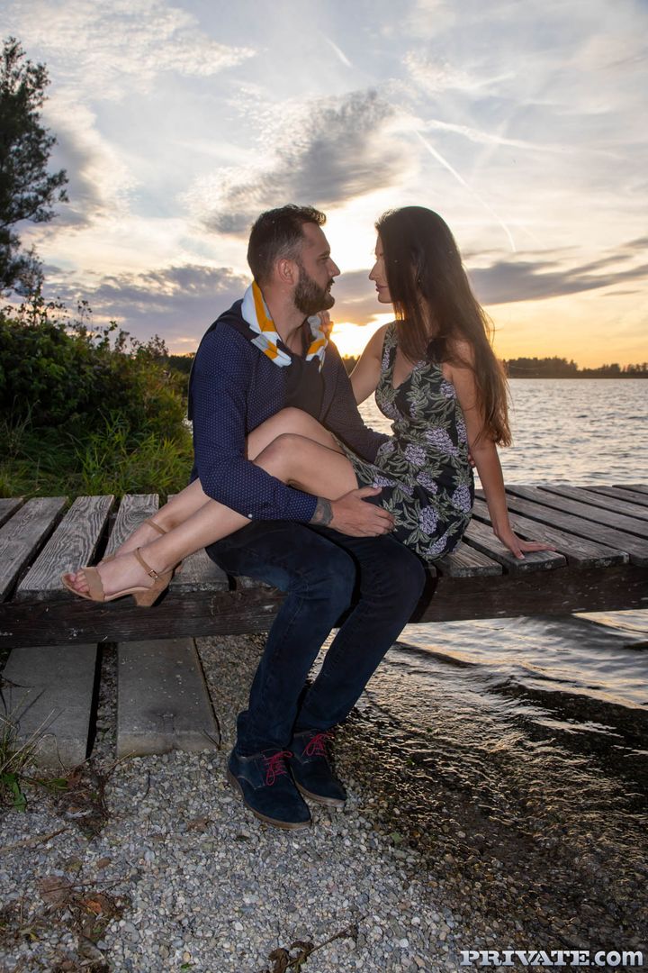 Coco Kiss, Anal on the Rhine