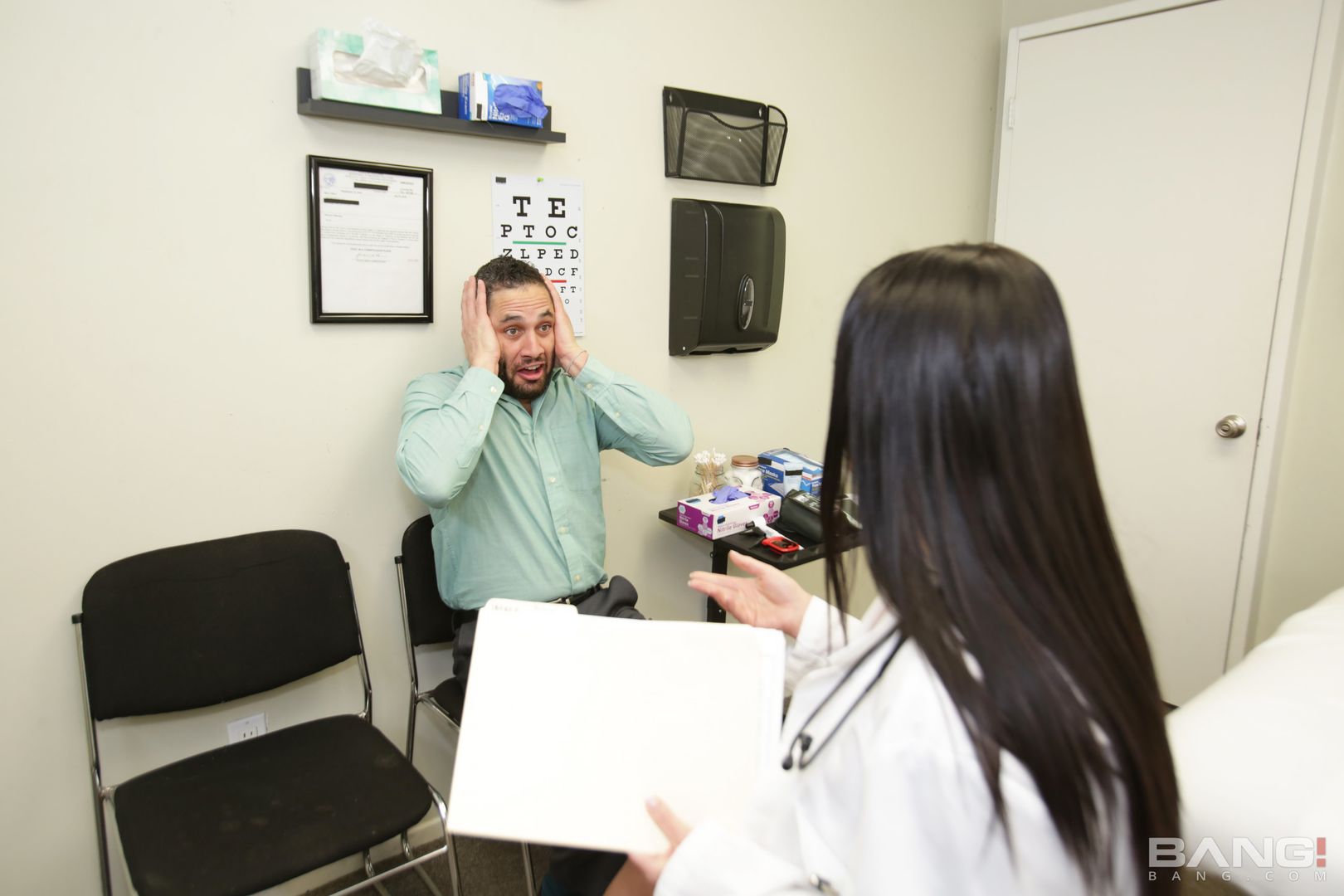 Angela White Is A Hot Doctor That Cures Her Patient's Erectile Dysfunction