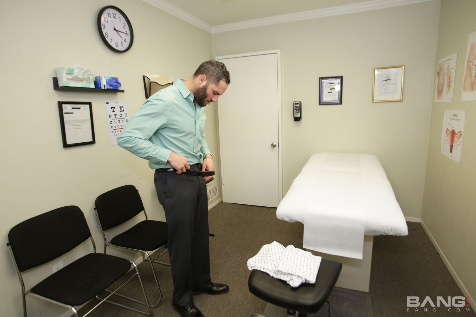 Angela White Is A Hot Doctor That Cures Her Patient's Erectile Dysfunction