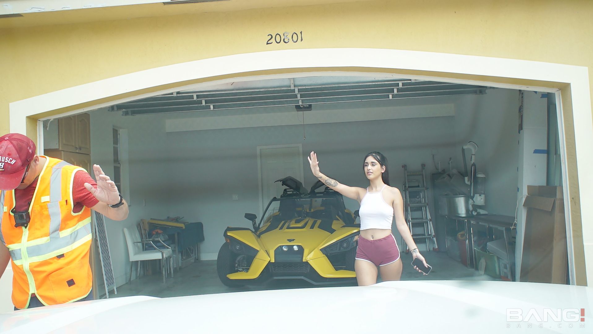 Penelope Fucks The Mechanic For Some Side Cash