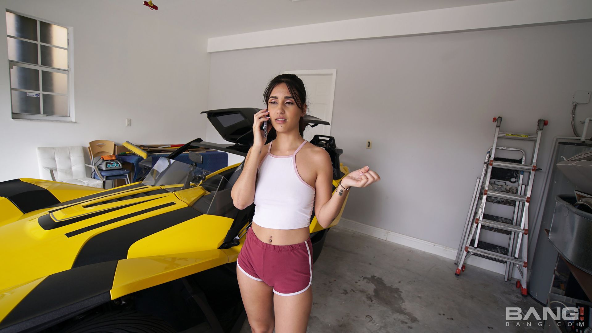 Penelope Fucks The Mechanic For Some Side Cash