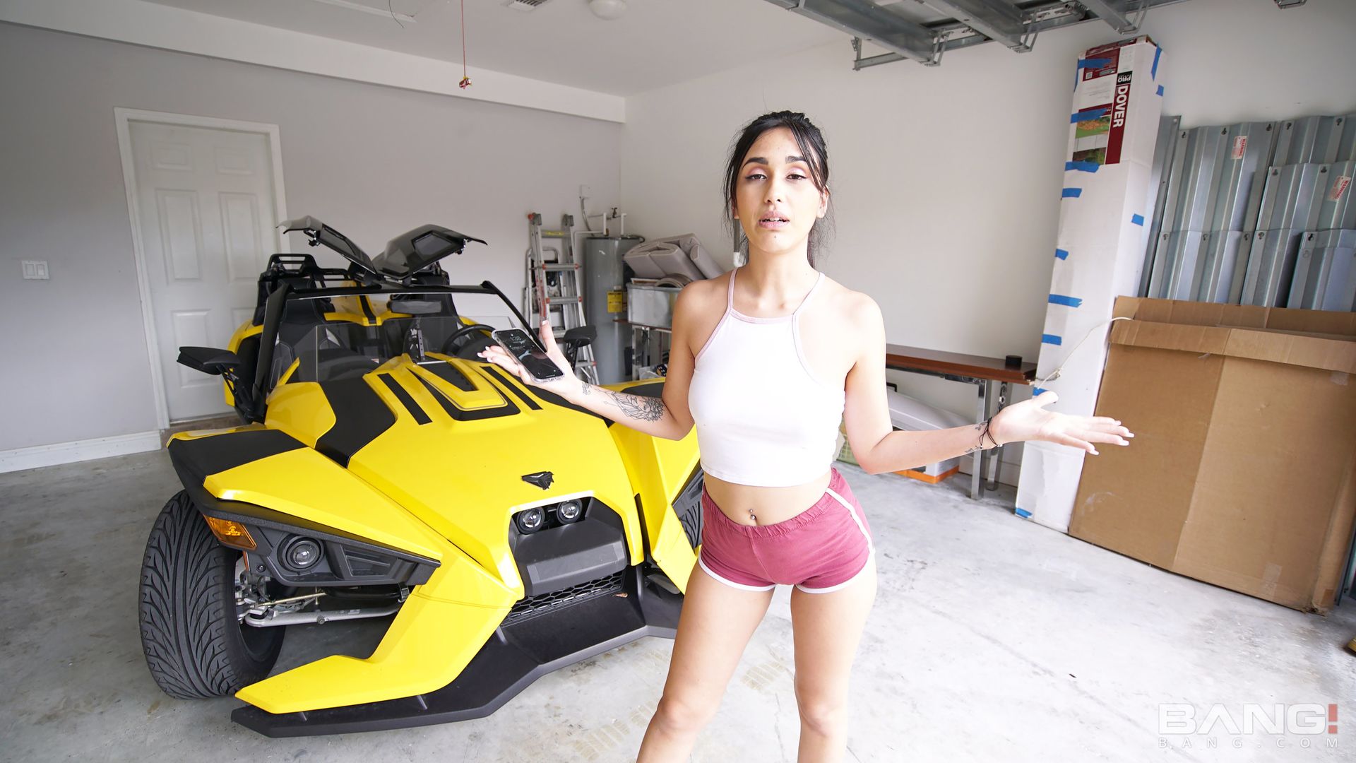 Penelope Fucks The Mechanic For Some Side Cash