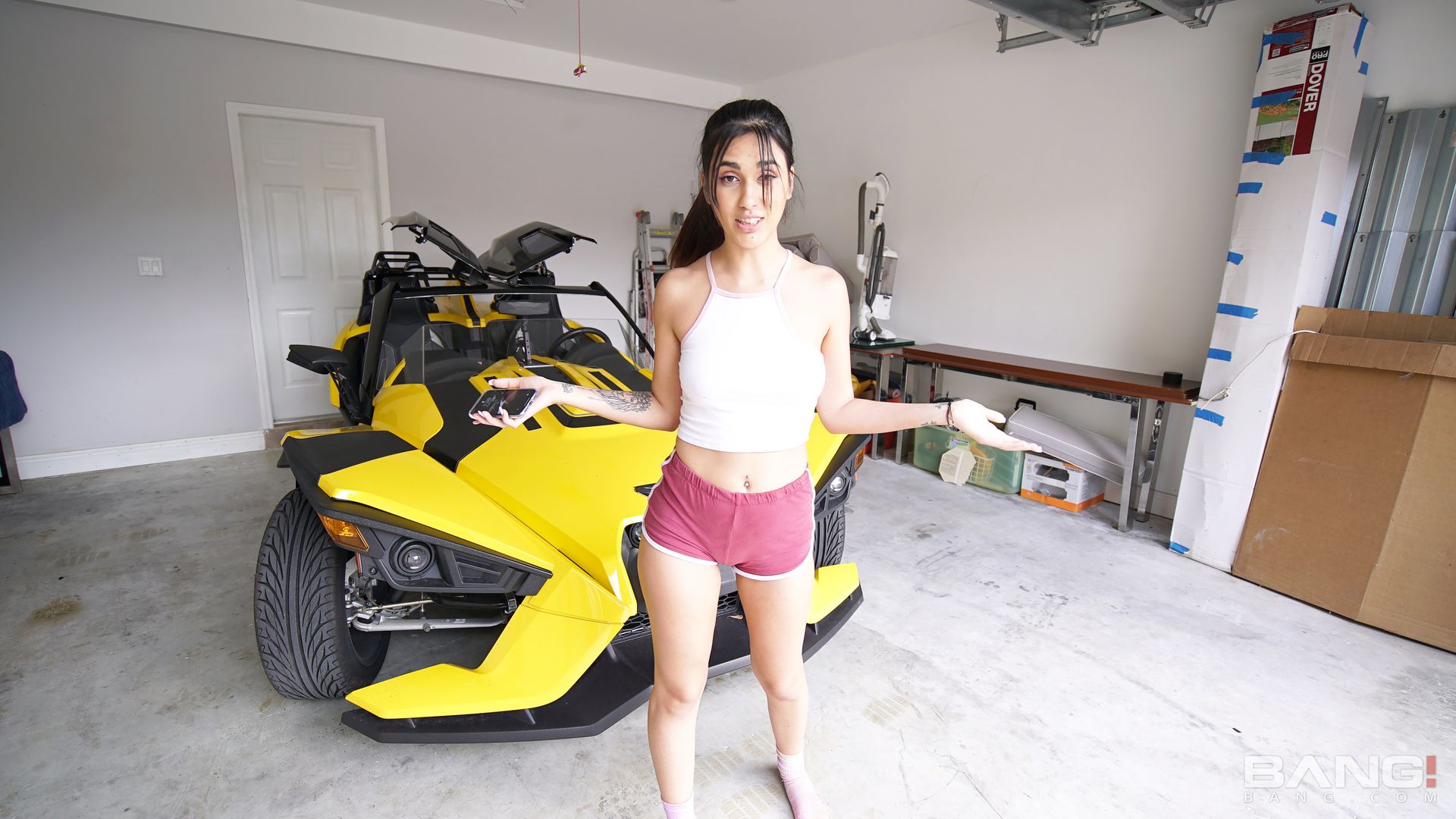 Penelope Fucks The Mechanic For Some Side Cash