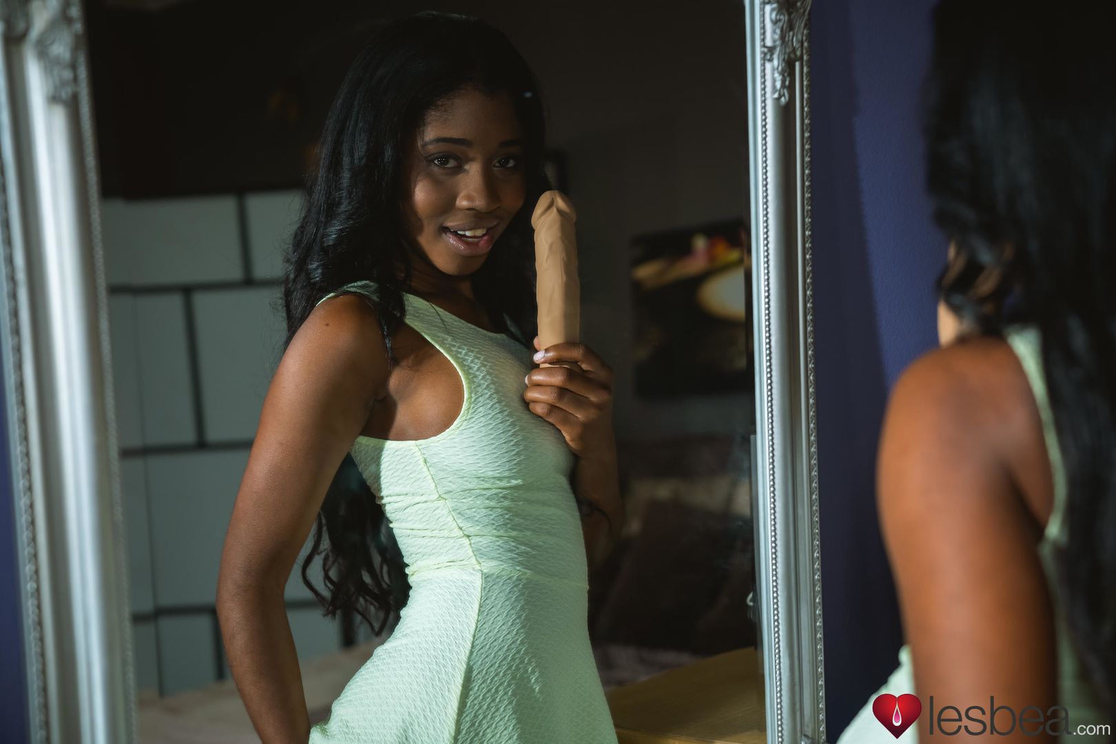 Ebony teen shares dildo pleasure