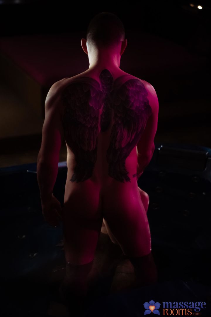Blondes hot tub massage seduction