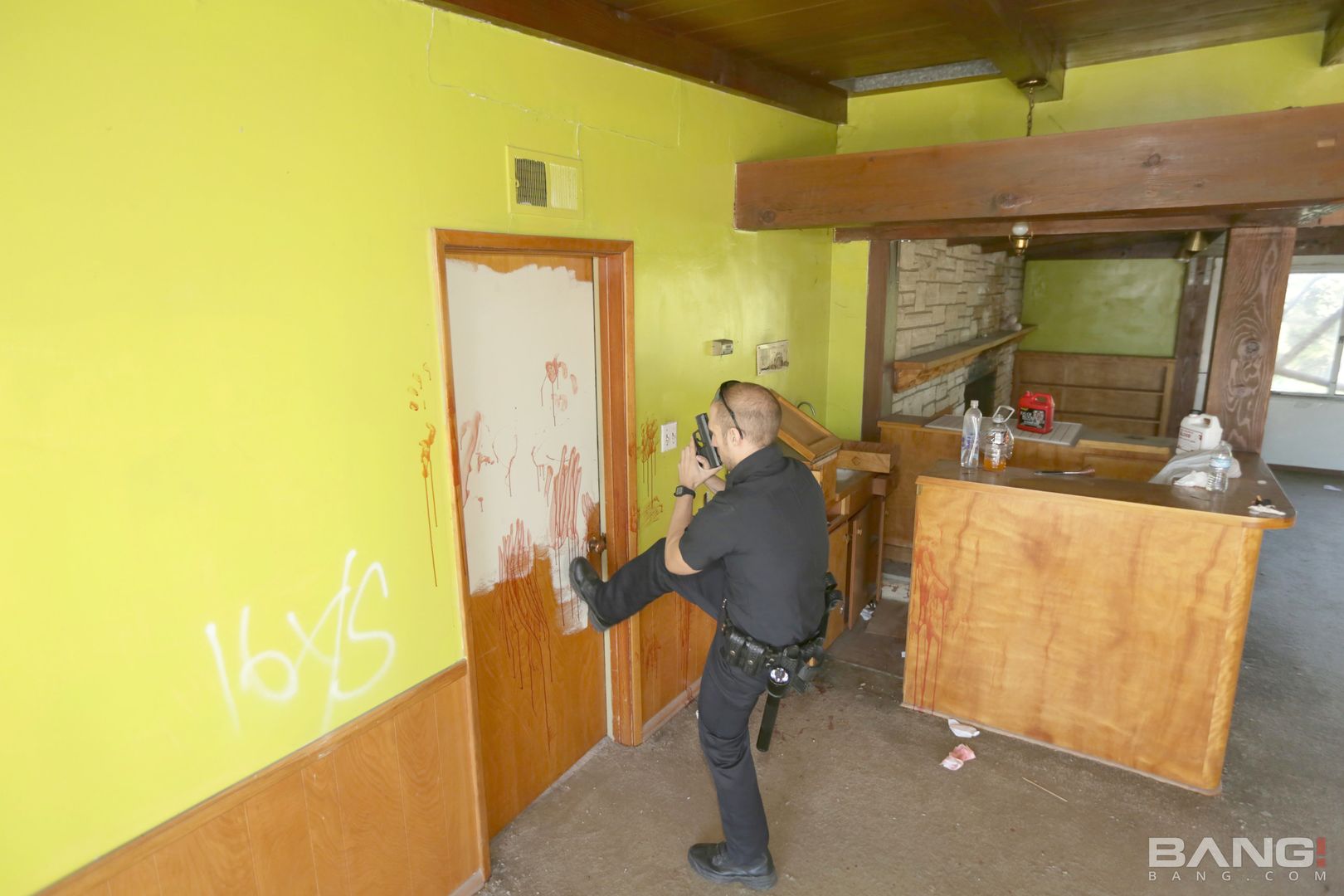 Emori Pleezer Live Streams Her Getting Fucked By A Cop!