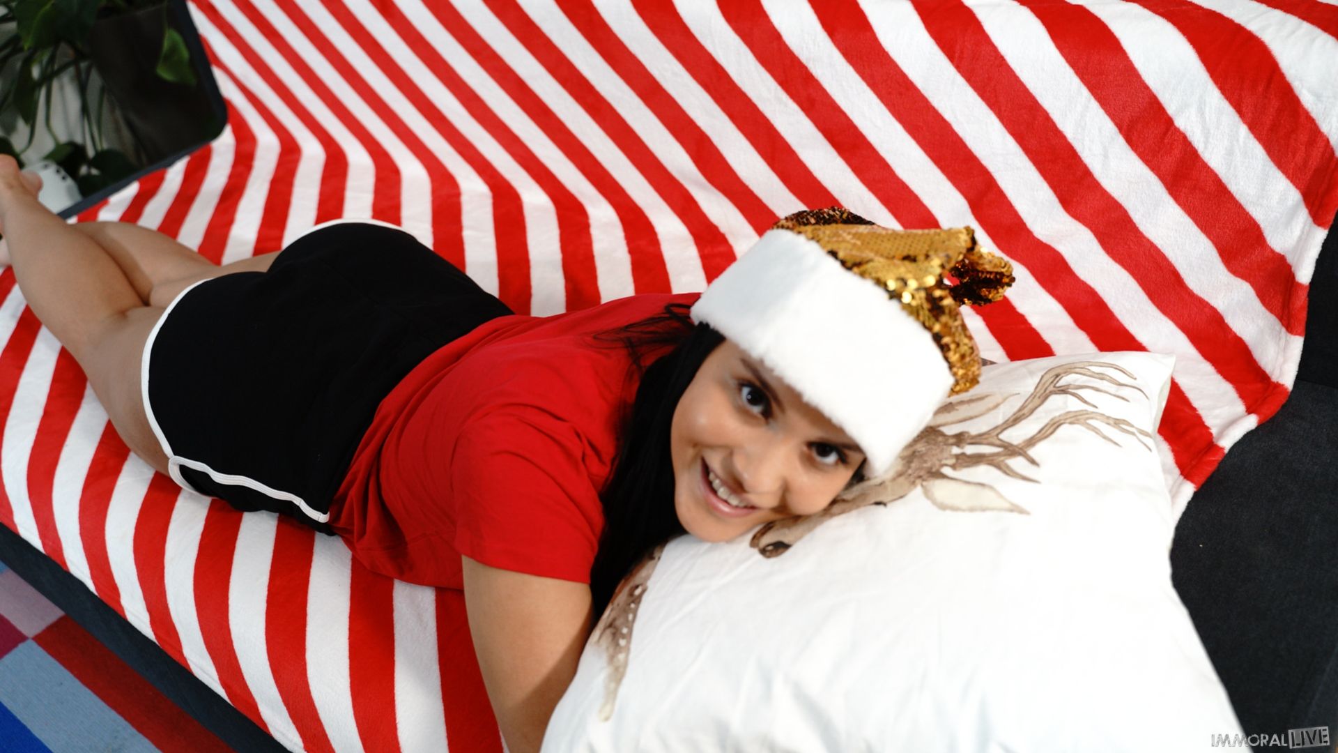 Pregnant Step Daughter Takes Out Her Competition on Christmas!