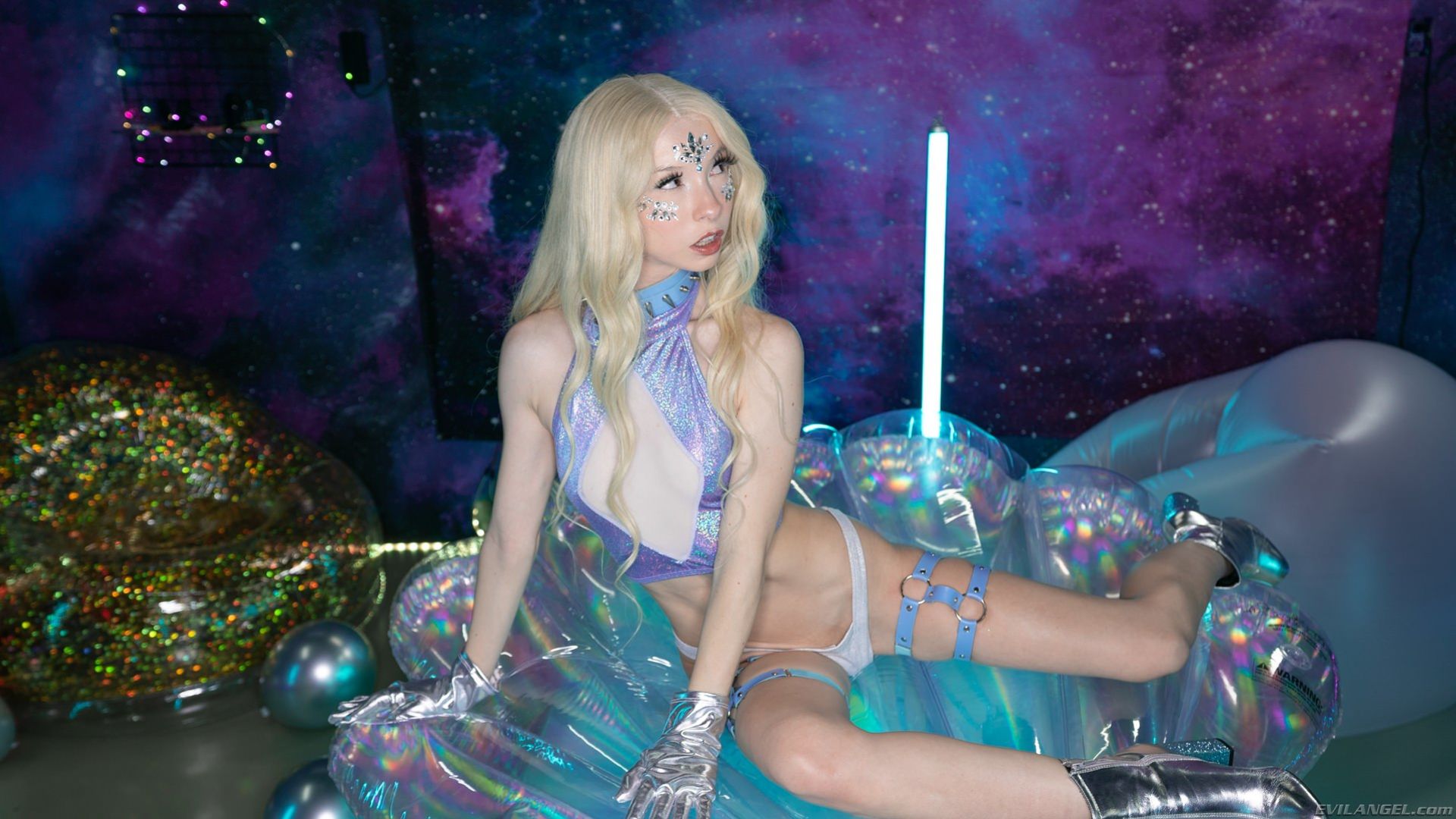 Kenzie Reeves: Invading Her Anus