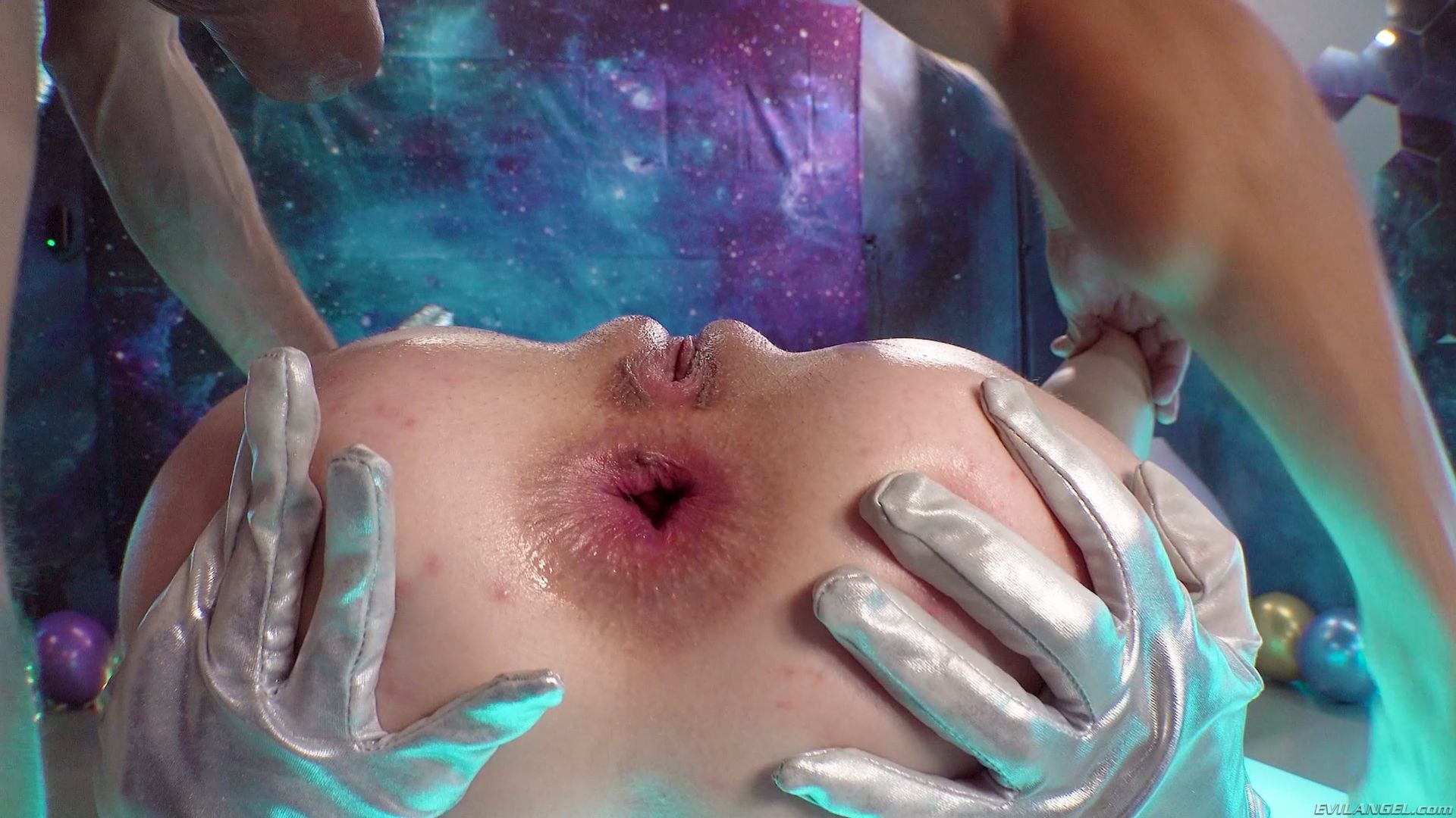 Kenzie Reeves: Invading Her Anus