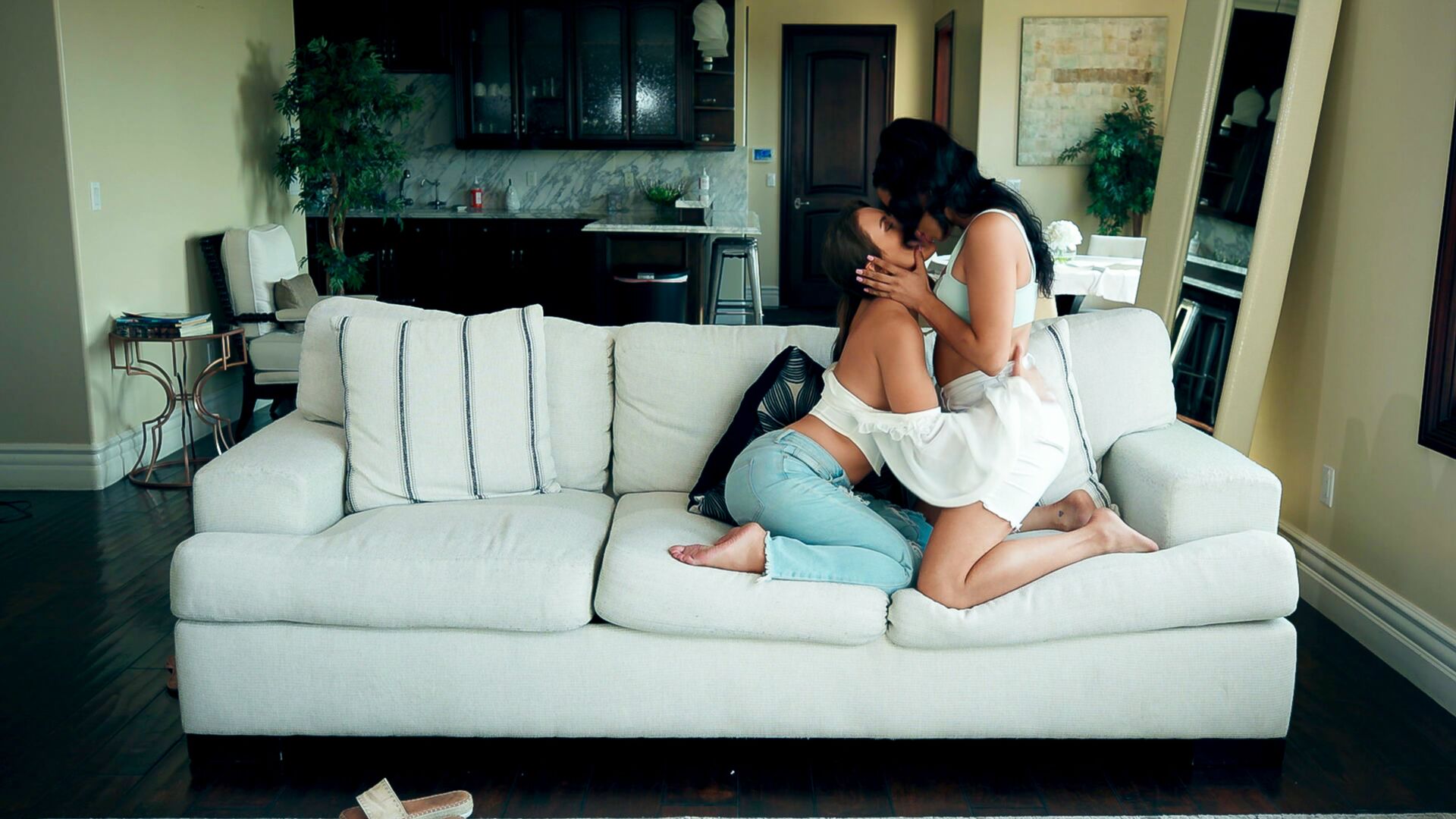 Naked: Paige & Vanessa