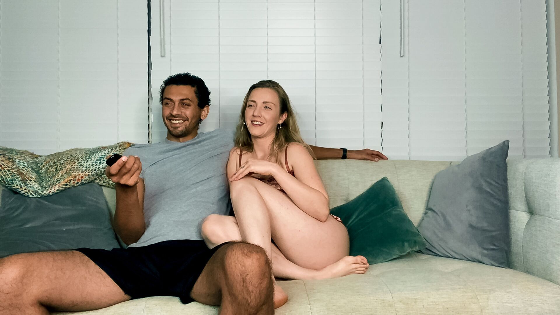 Naked: Karla & Alex