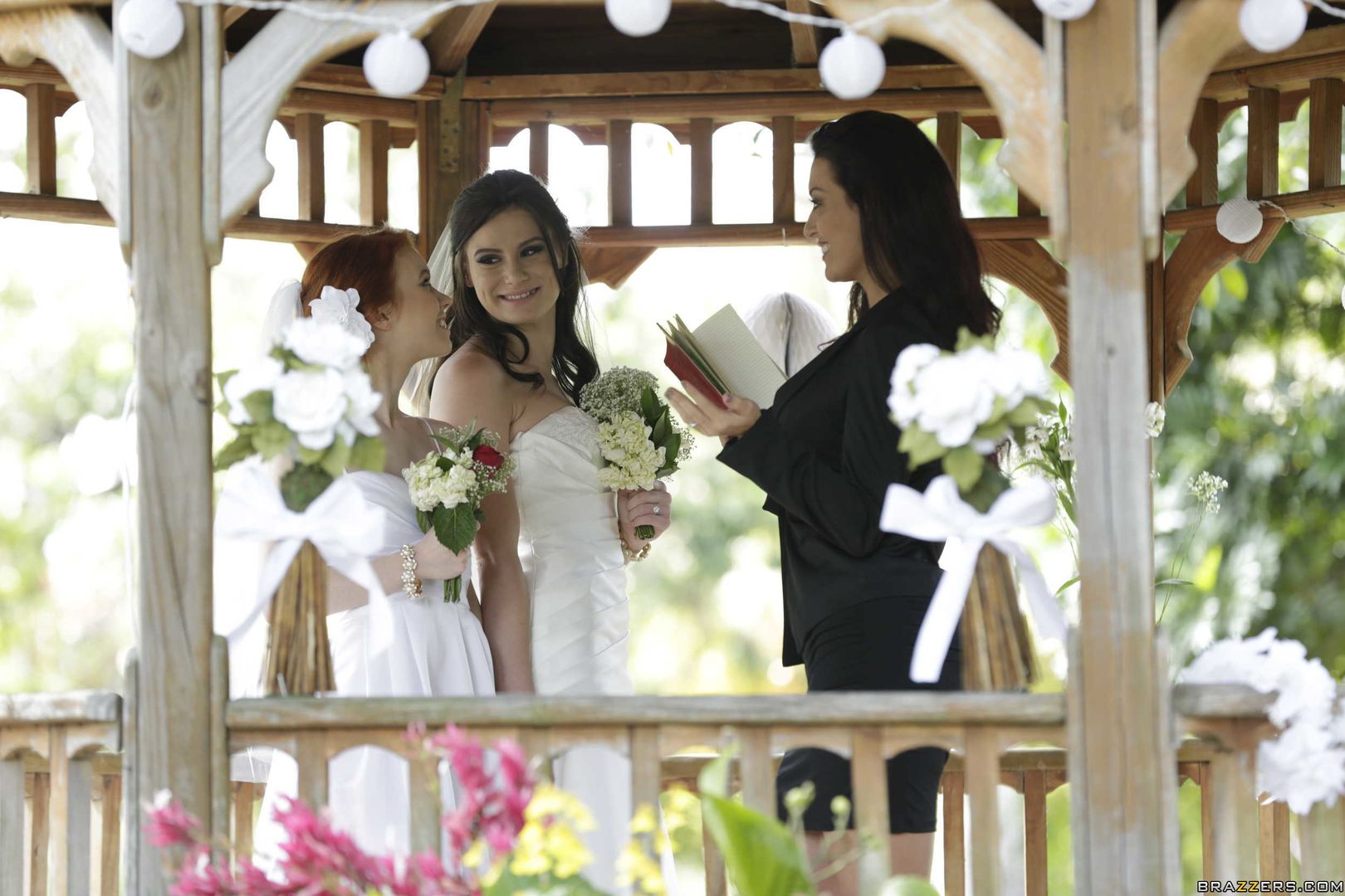 It's A Nice Day For A White Lez Wedding