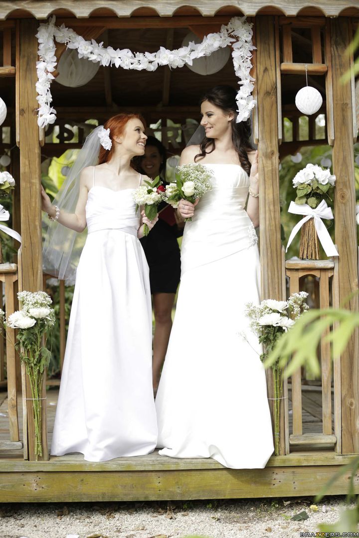It's A Nice Day For A White Lez Wedding