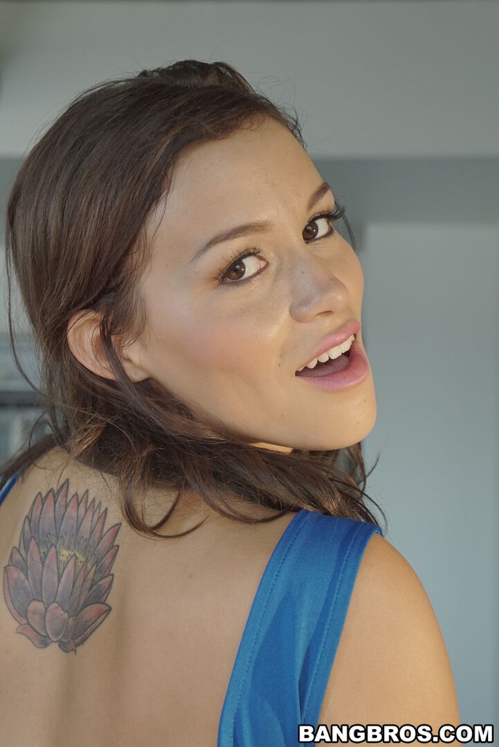 Karter Foxx gets the cock POV like