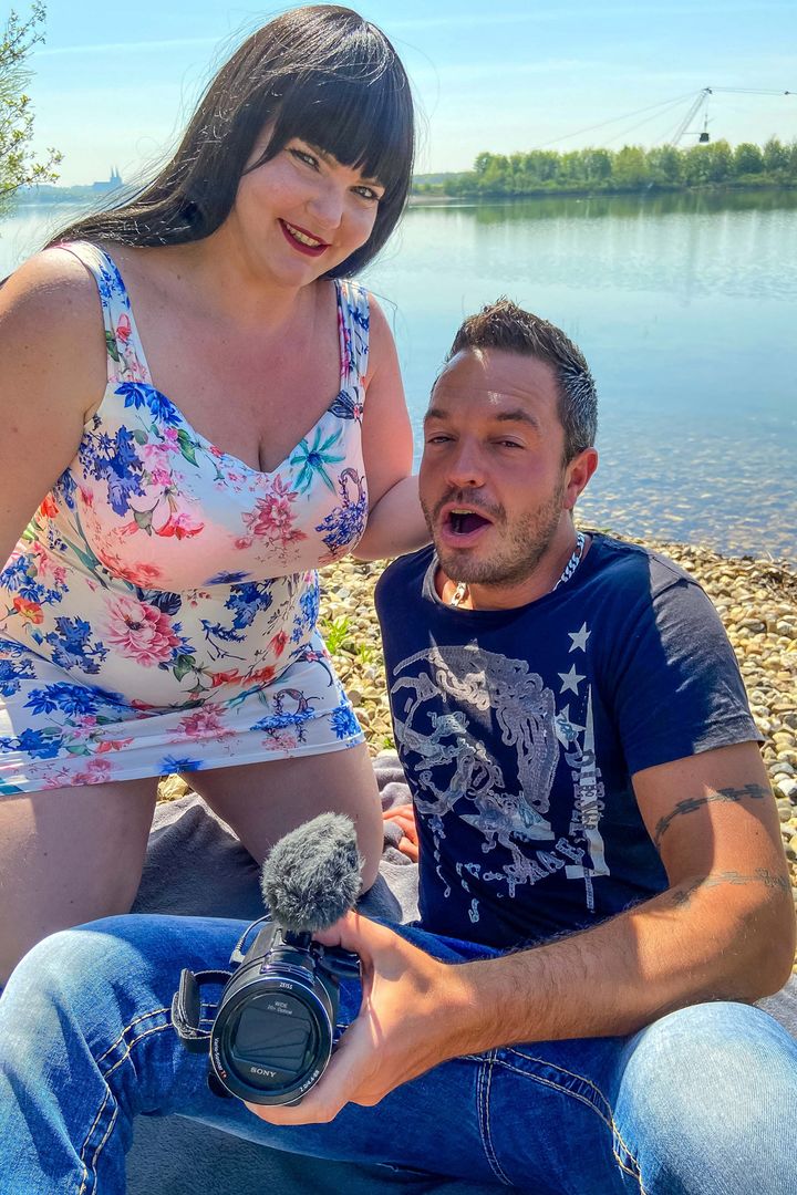 Hot Casting Fuck With Chubby Samantha Kiss!