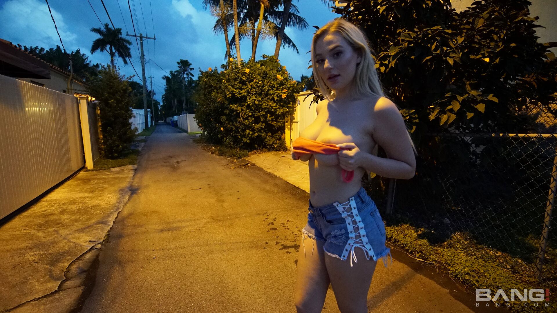 Blake Blossom Is An All Natural Blonde Babe