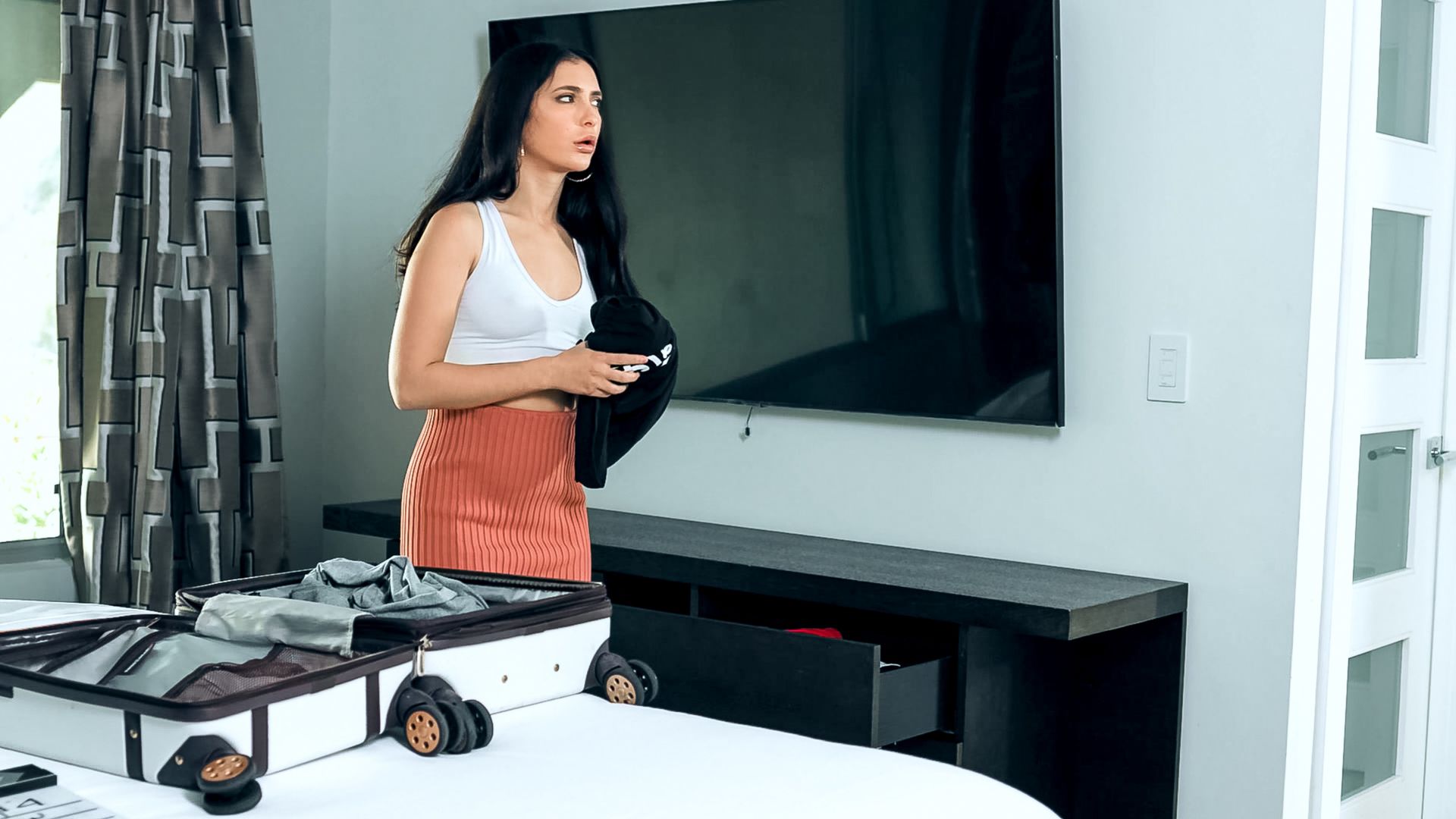 House Of Temptation: Episode 1