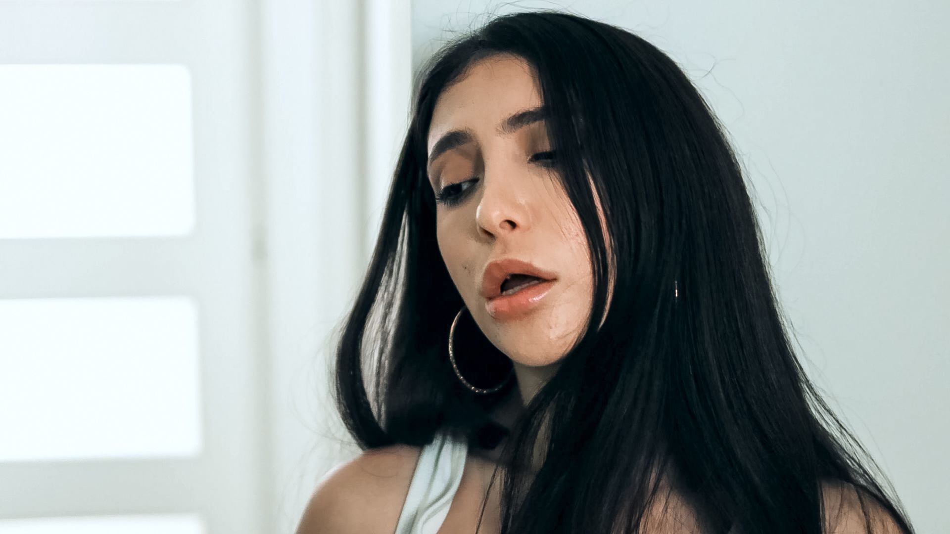 House Of Temptation: Episode 1