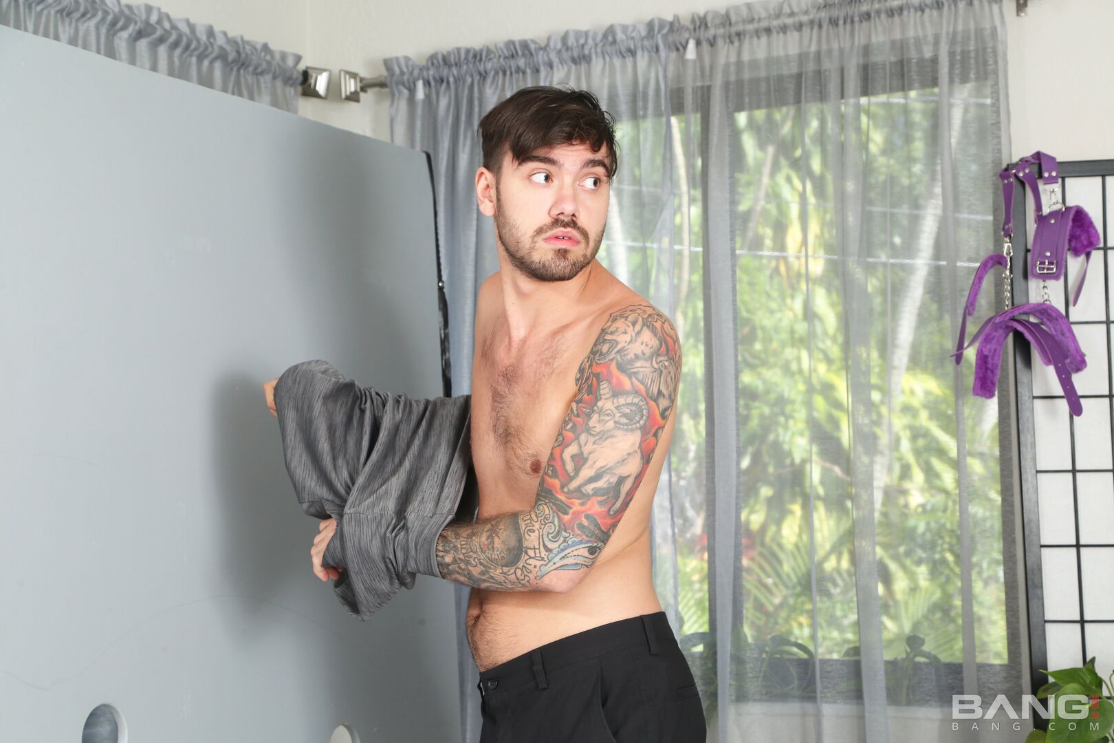 Jordan Maxx Gets Fucked By Her Step-Son Through A Glory Hole!