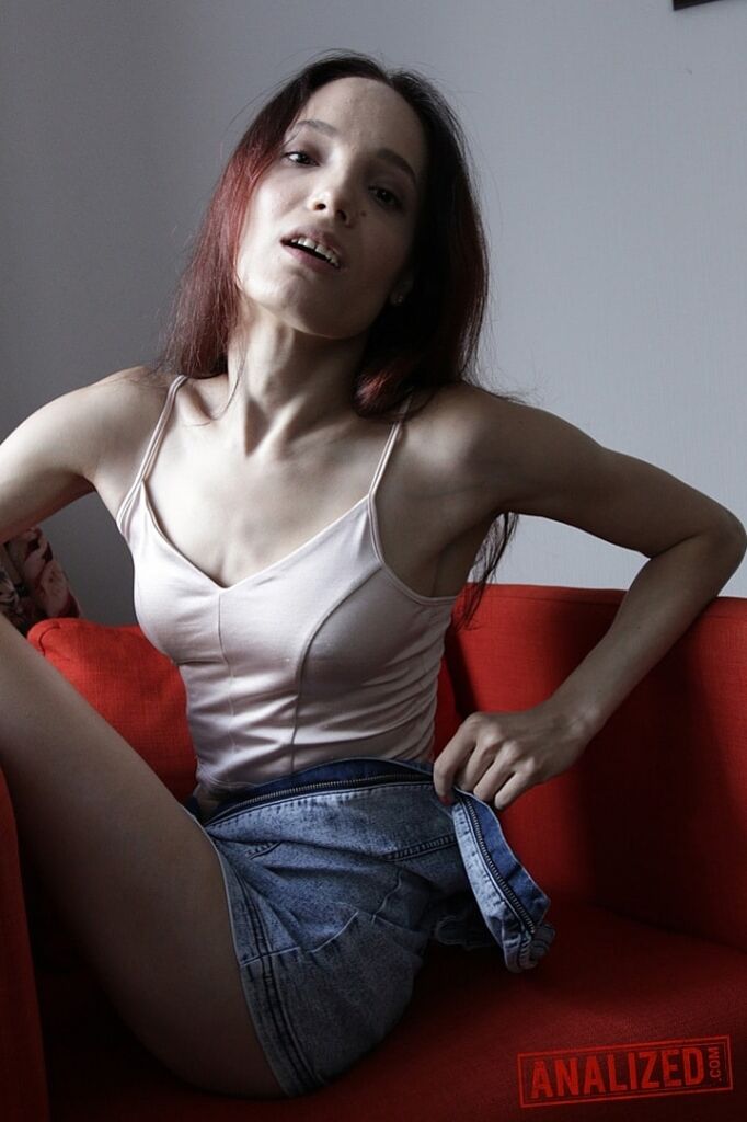 Mia Sanders: Blindfolded Anal Loving Slut