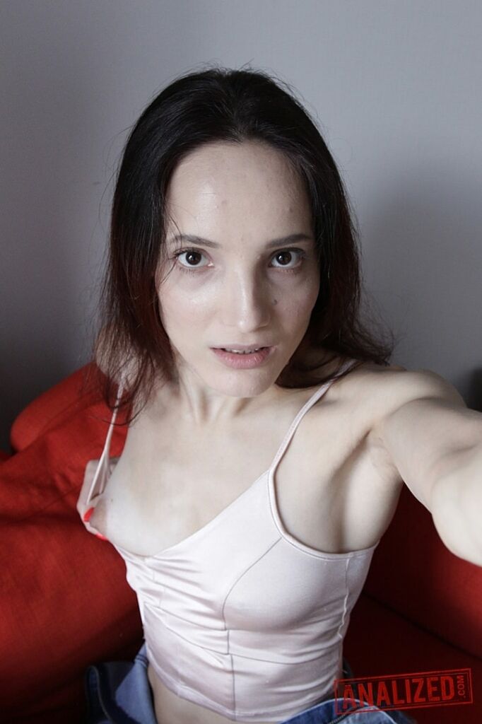 Mia Sanders: Blindfolded Anal Loving Slut