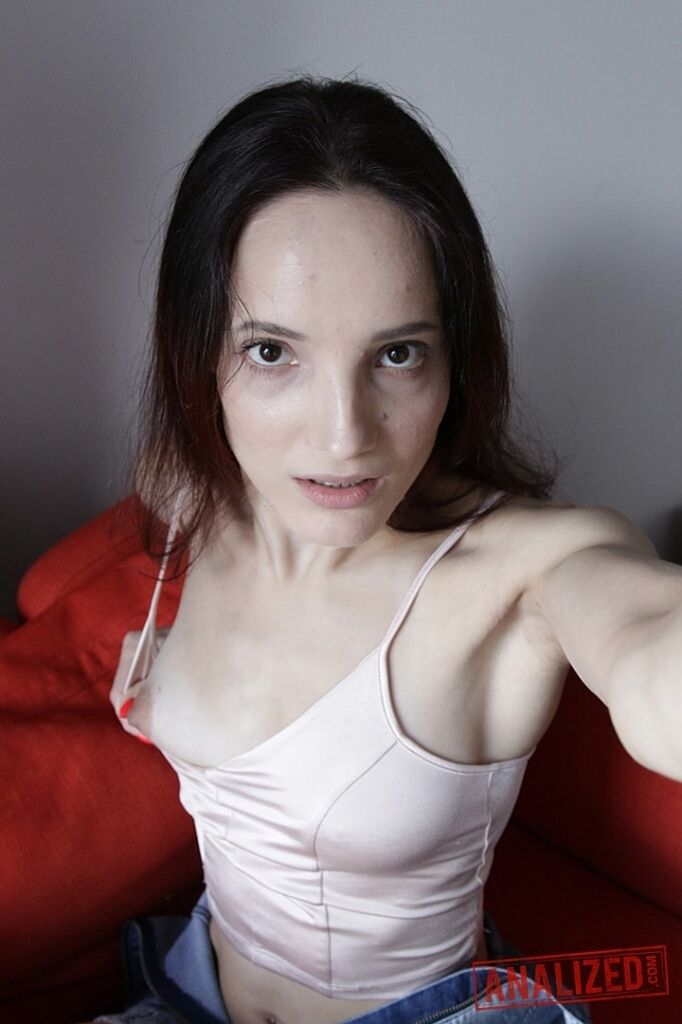 Mia Sanders: Blindfolded Anal Loving Slut