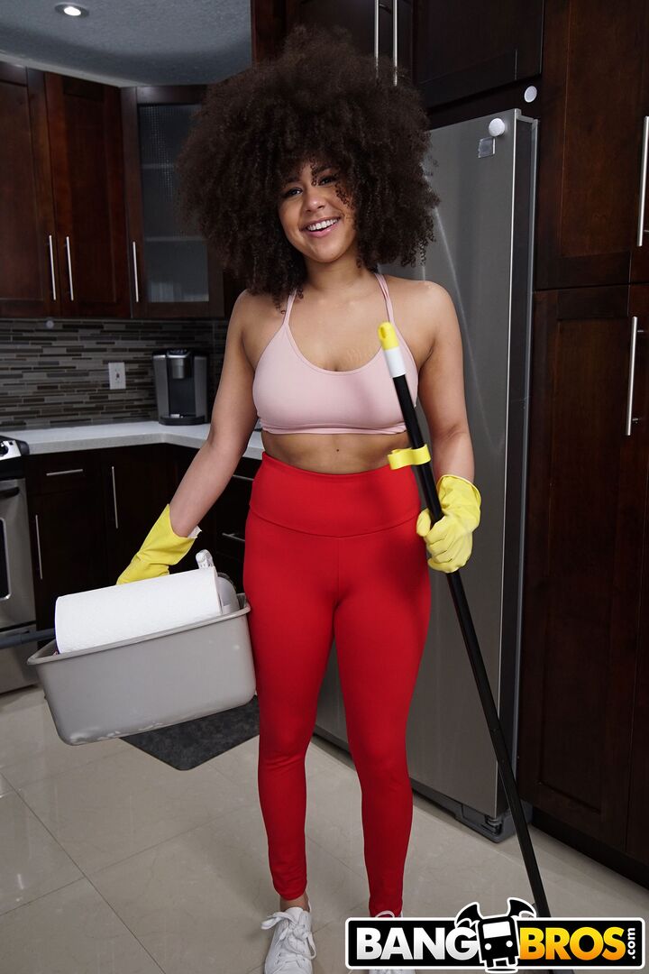 Maid With Huge Ass