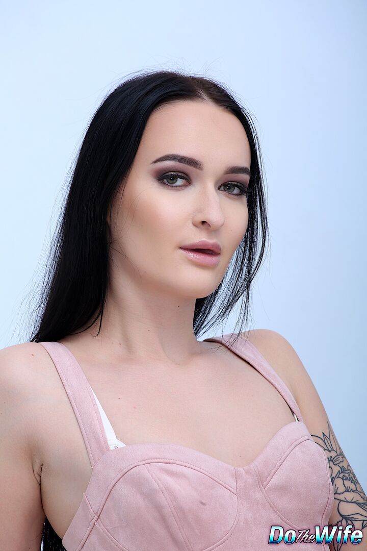 Husband Loves Watching Sasha Sucking BBC