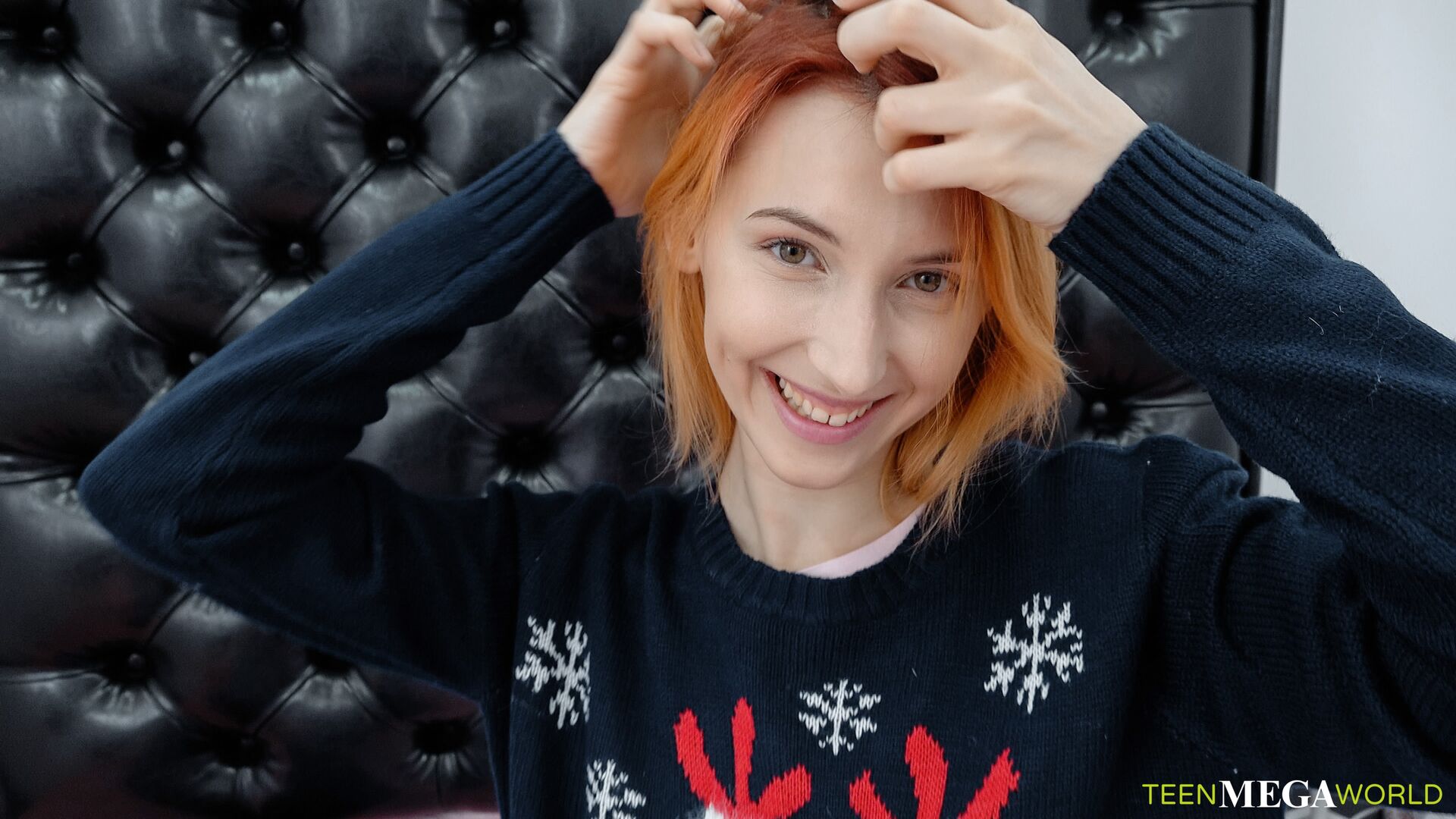 Ginger cutie tests toys on cam