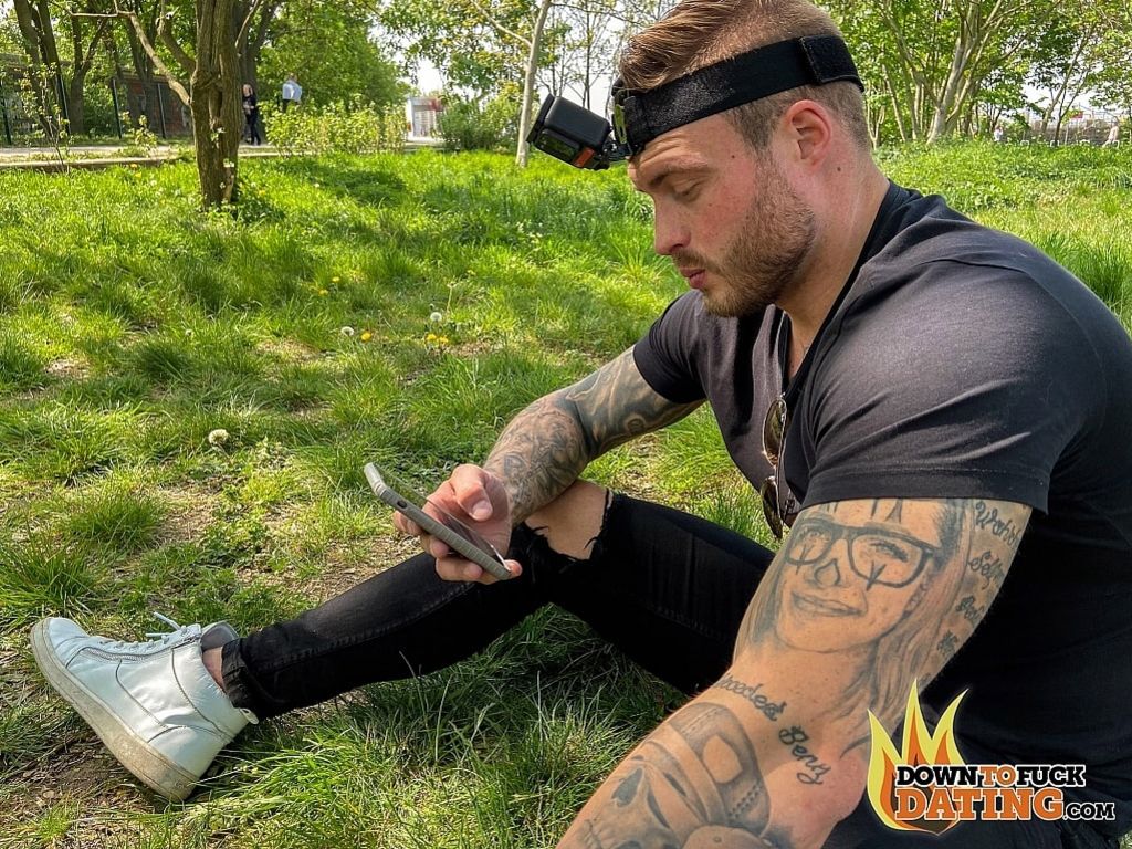 Dirty Priscilla: Cums In The Sun