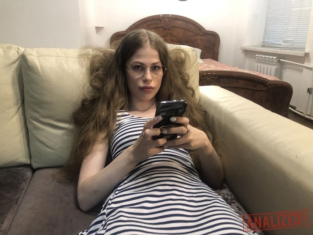 Anna Rey: Knows Why She Came Over