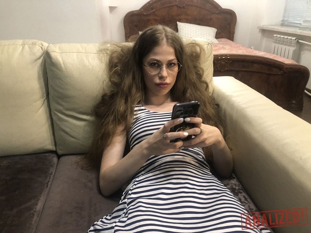 Anna Rey: Knows Why She Came Over