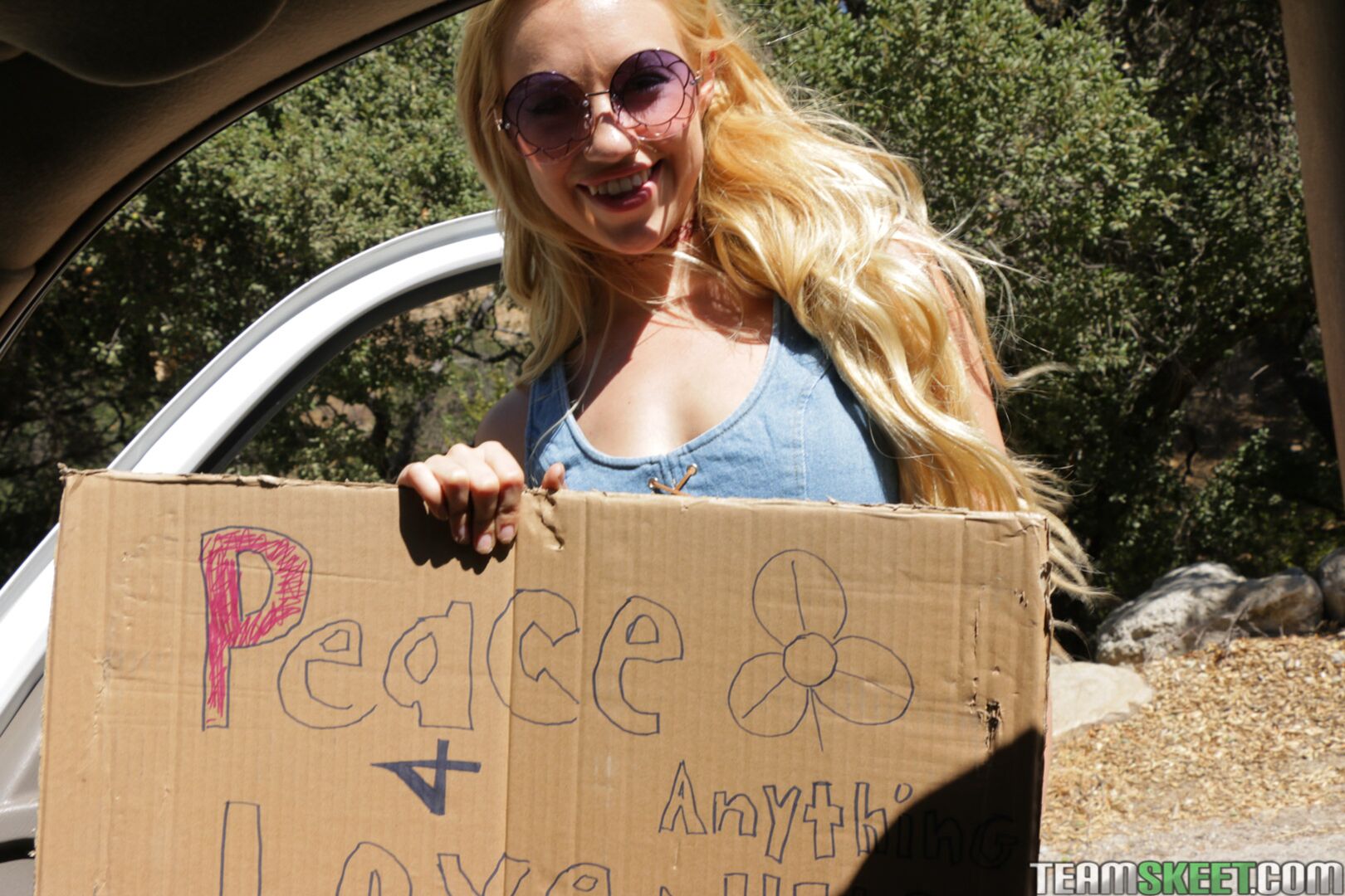 Hippies Do It Better