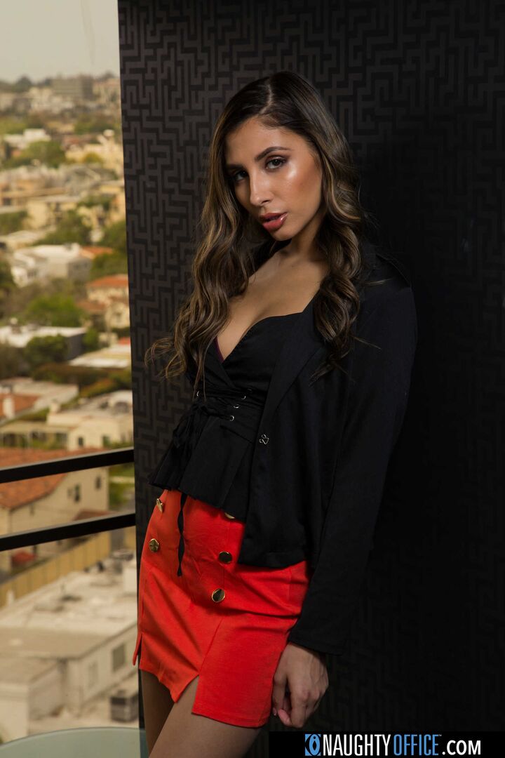 Sexy Gianna Dior is horny in the office