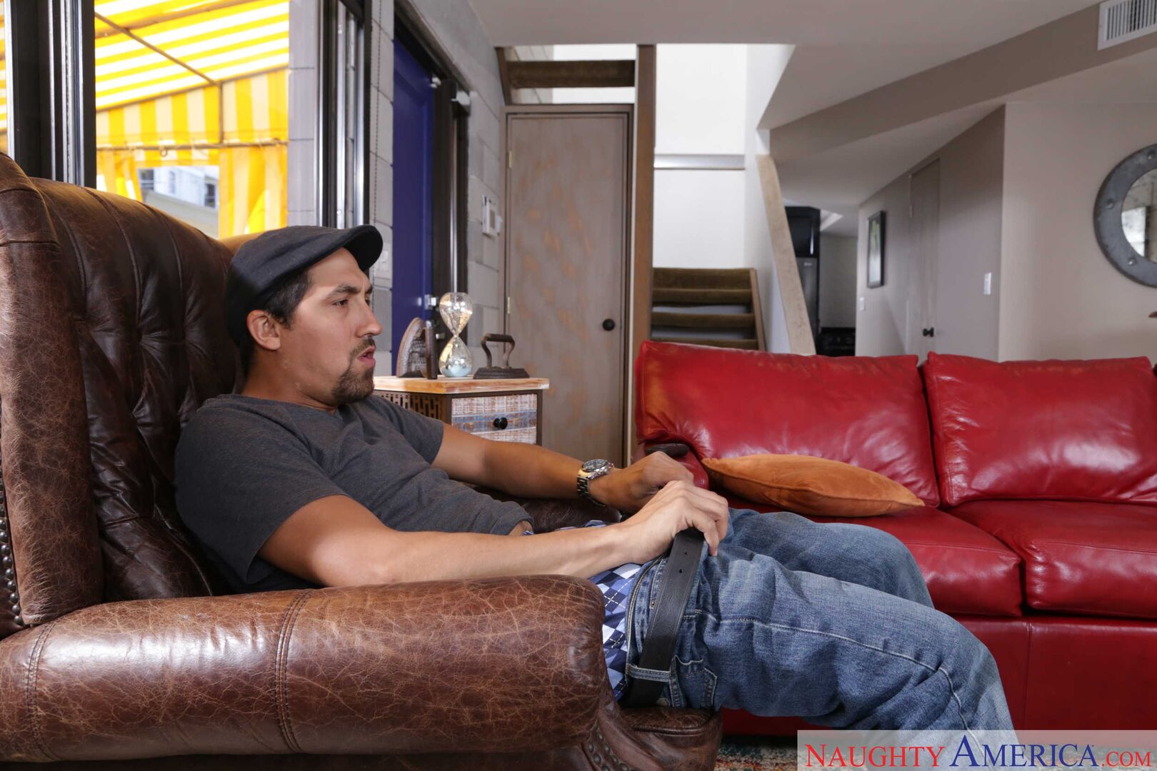Carolina Sweets fucking in the couch with her natural tits