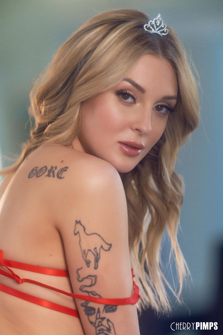 Charlotte Loves Making You Cum To Her JOI