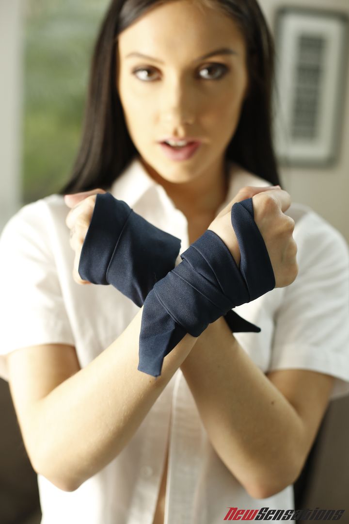 Jazmin Handles Her After School Sessions