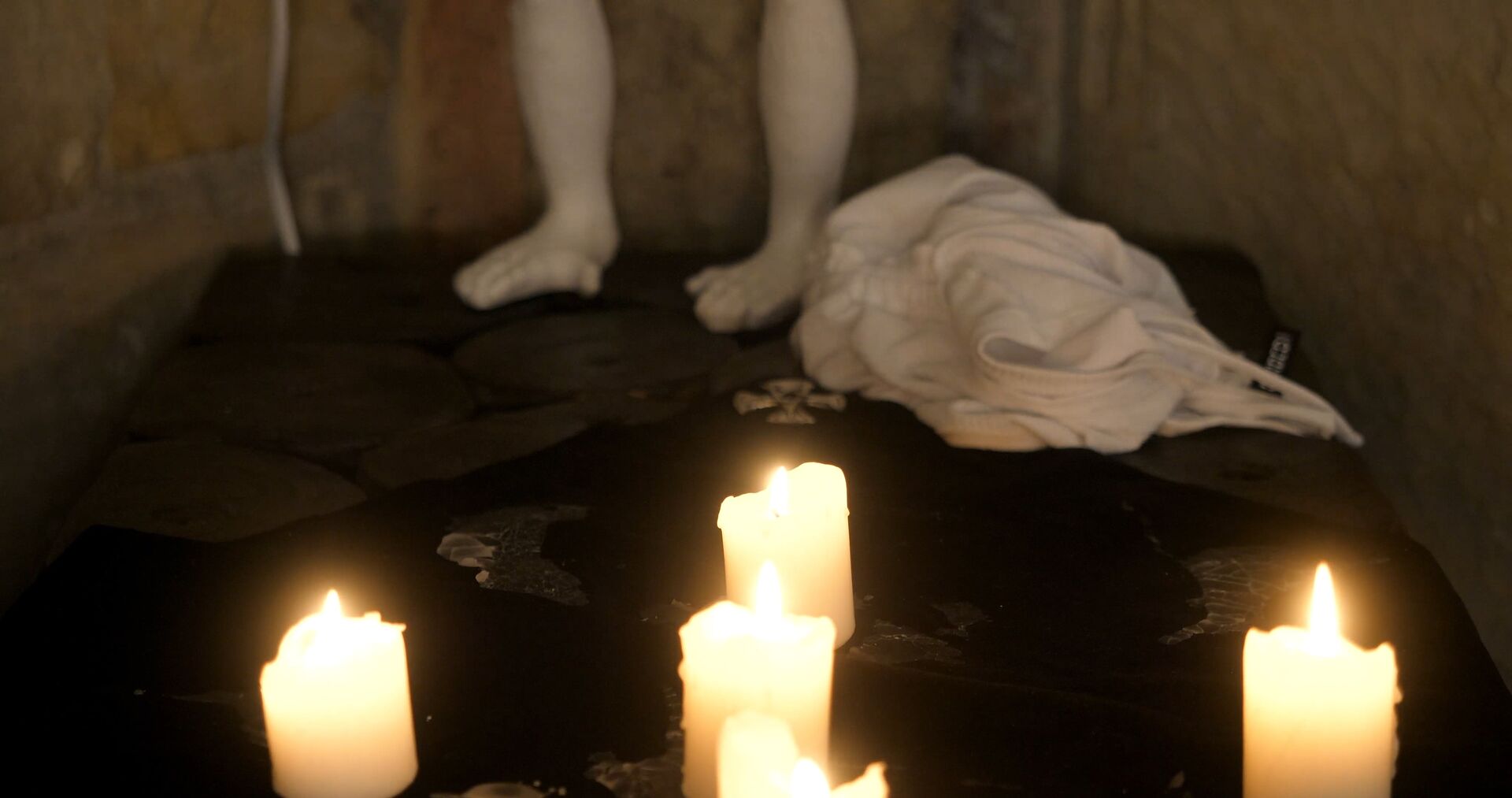 Loop An Halloween Ghost Story