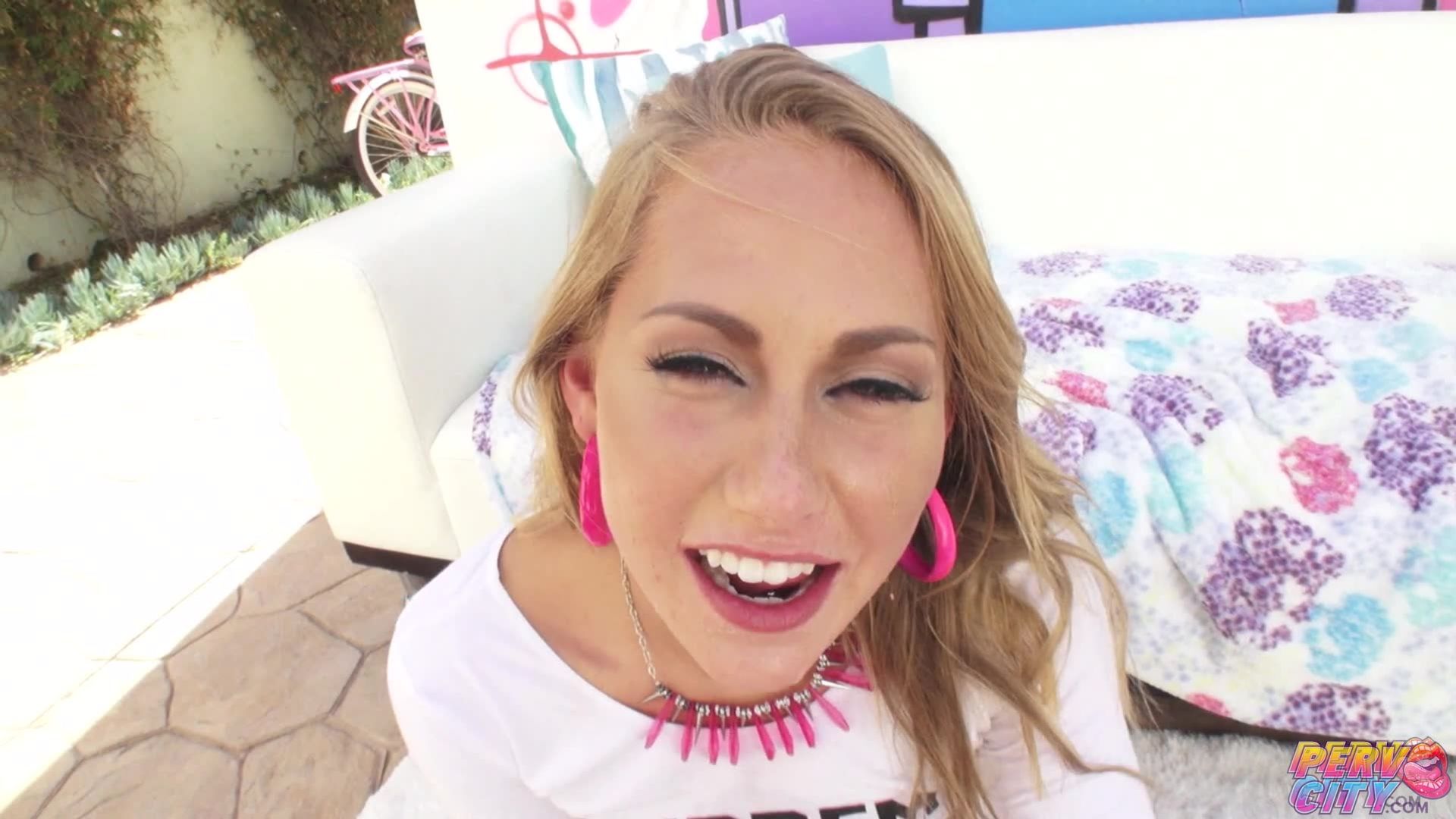 Carter Cruise Just Wants to Have Butt Fun