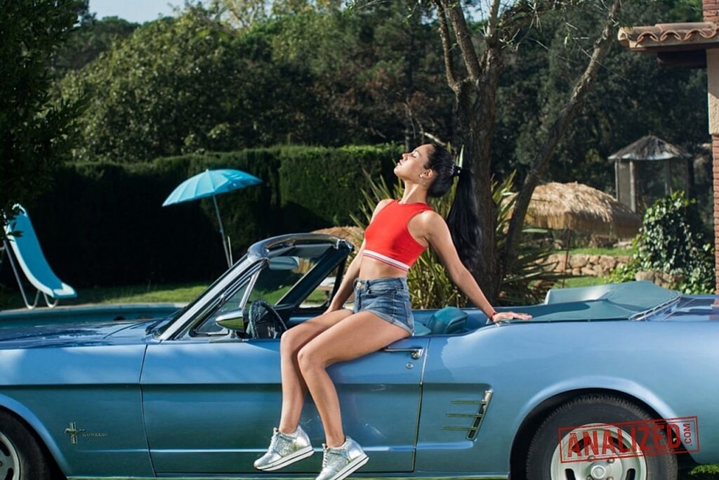 Apolonia: Soaking Wet Car Wash