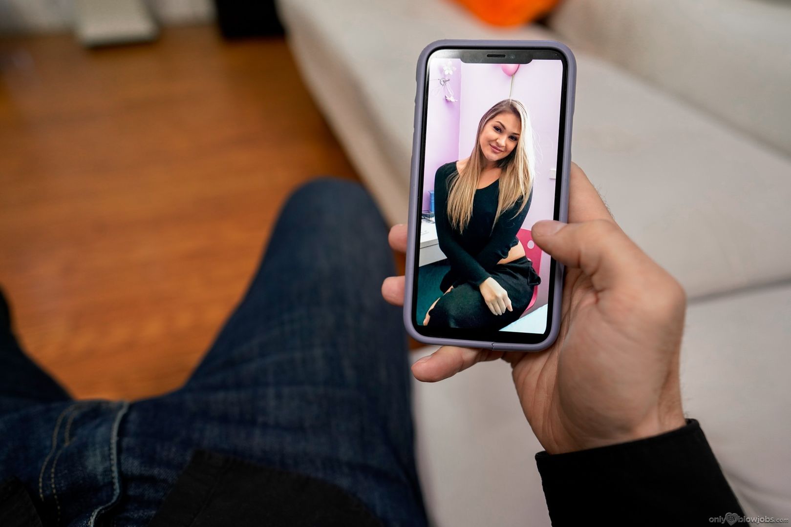 Do You Jerk Off To Pics Of Me?